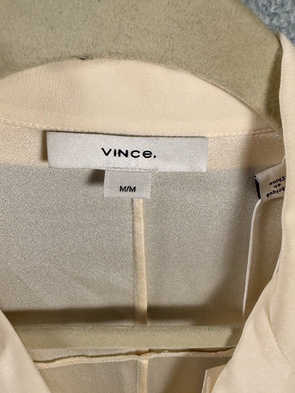 Vince 100% Silk Crepe de Chine Shirt Off white in Medium - Picture 6 of 12